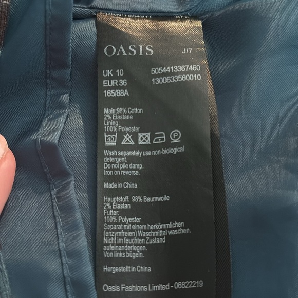 OASIS Floral Dress - Picture 8 of 11